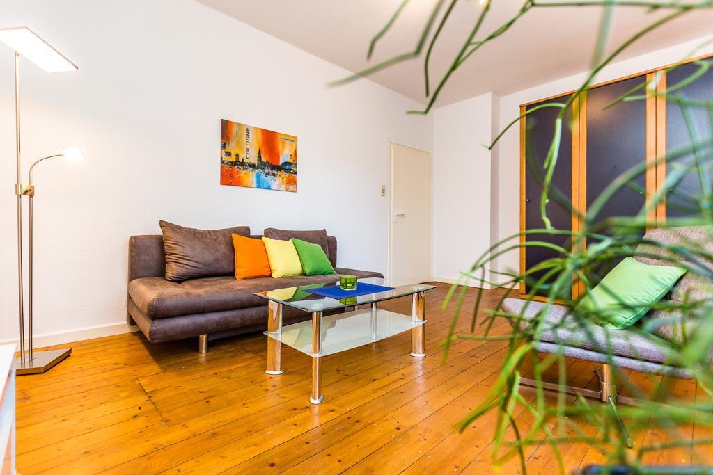 Apartments Bensberg برجيش جلادباخ الغرفة الصورة